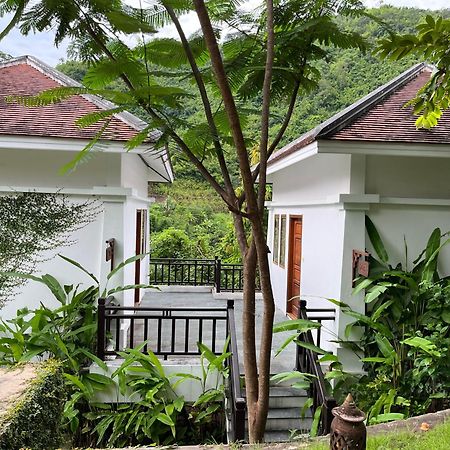 Le Grand Pakbeng Hotel Bagian luar foto