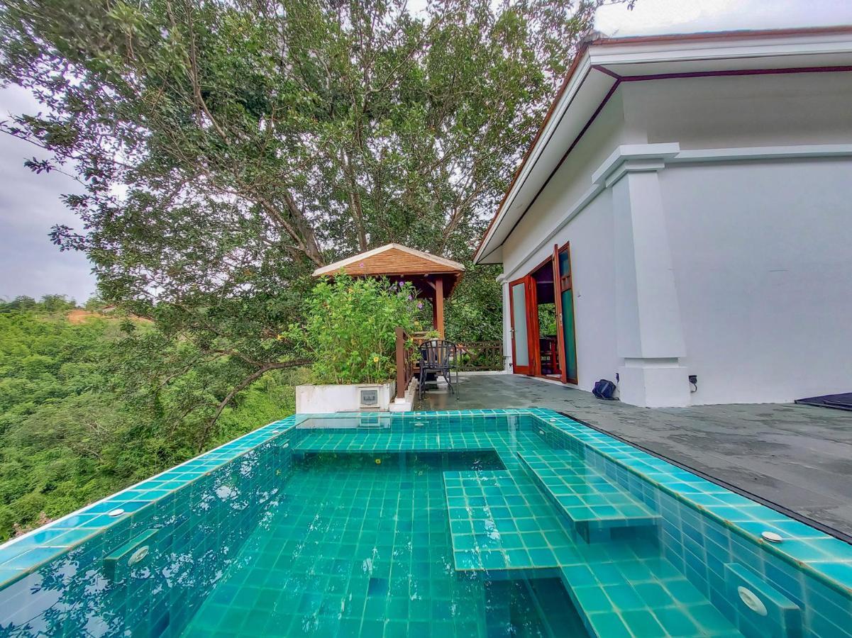 Le Grand Pakbeng Hotel Bagian luar foto