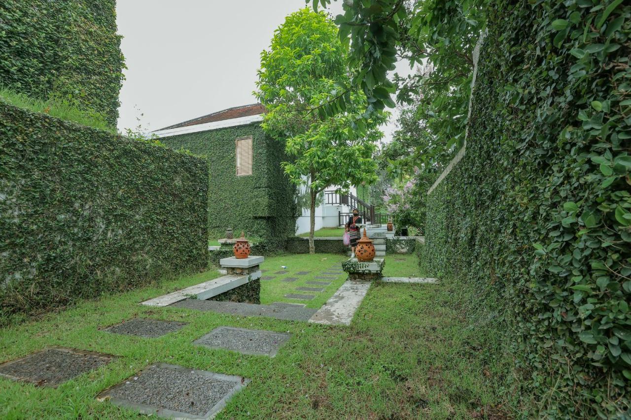 Le Grand Pakbeng Hotel Bagian luar foto
