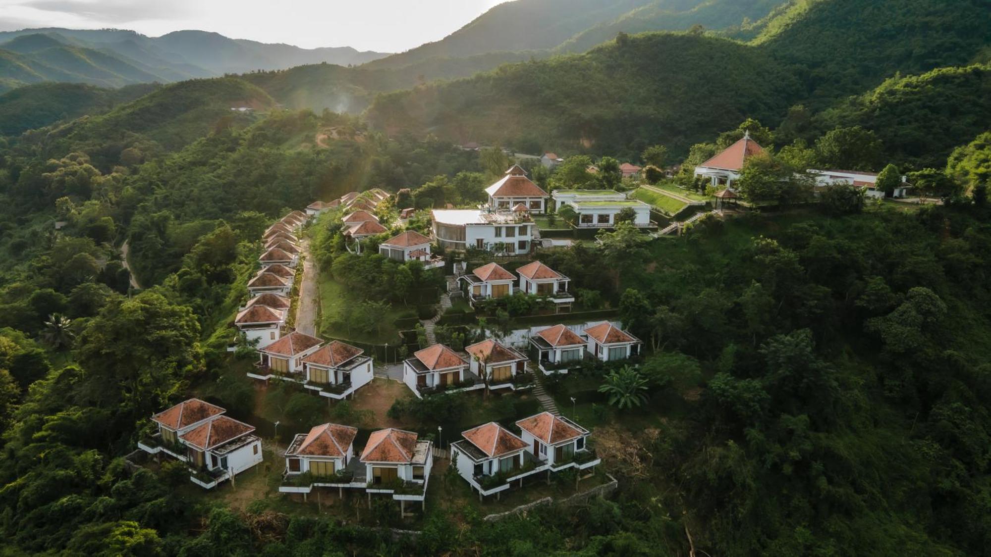 Le Grand Pakbeng Hotel Bagian luar foto