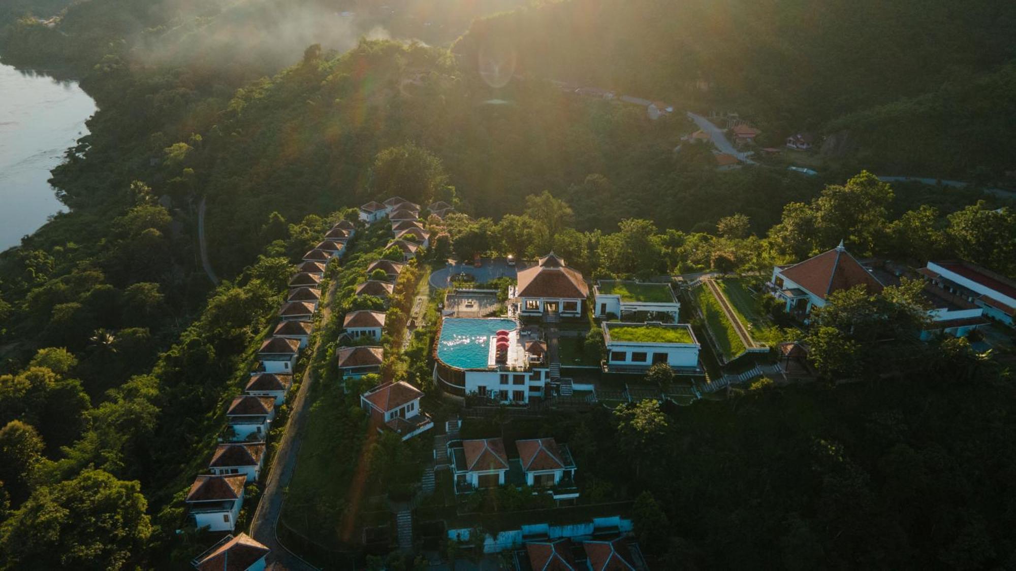 Le Grand Pakbeng Hotel Bagian luar foto