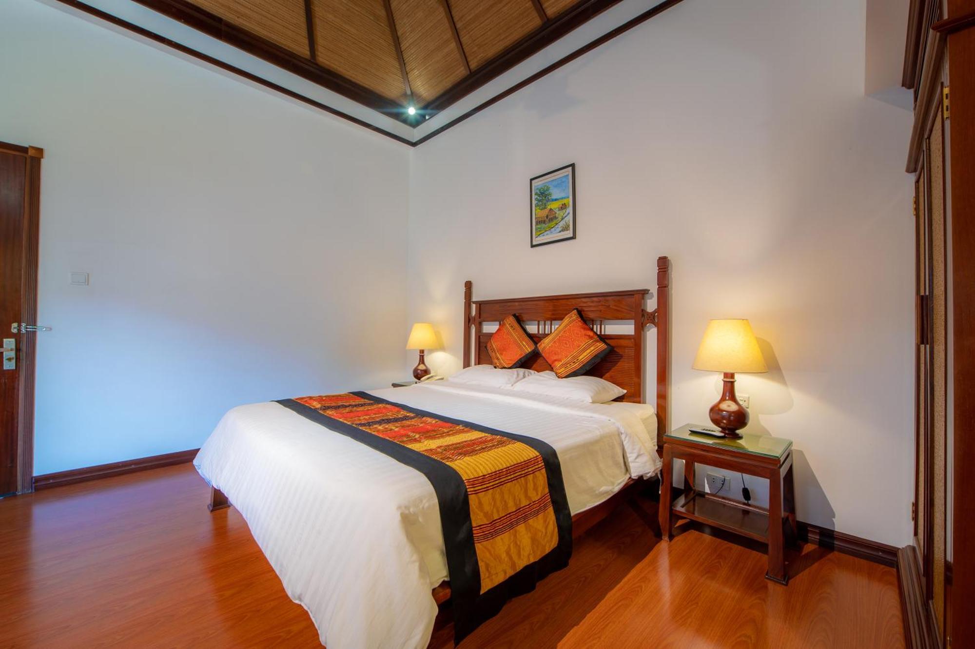 Le Grand Pakbeng Hotel Bagian luar foto